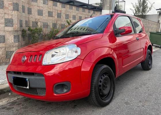FIAT UNO 1.0 EVO VIVACE 8V FLEX 2P MANUAL FIAT UNO 1.0 EVO VIVACE 8V FLEX 2P MANUAL